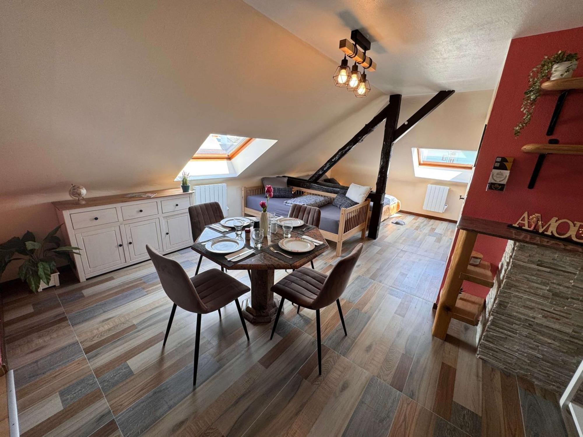 Private & Comfortable Apartments Puttelange-aux-Lacs Exteriör bild